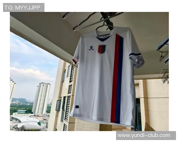 酷帅球星足球球衣大揭秘 穿上这些球衣你也能成为场上焦点